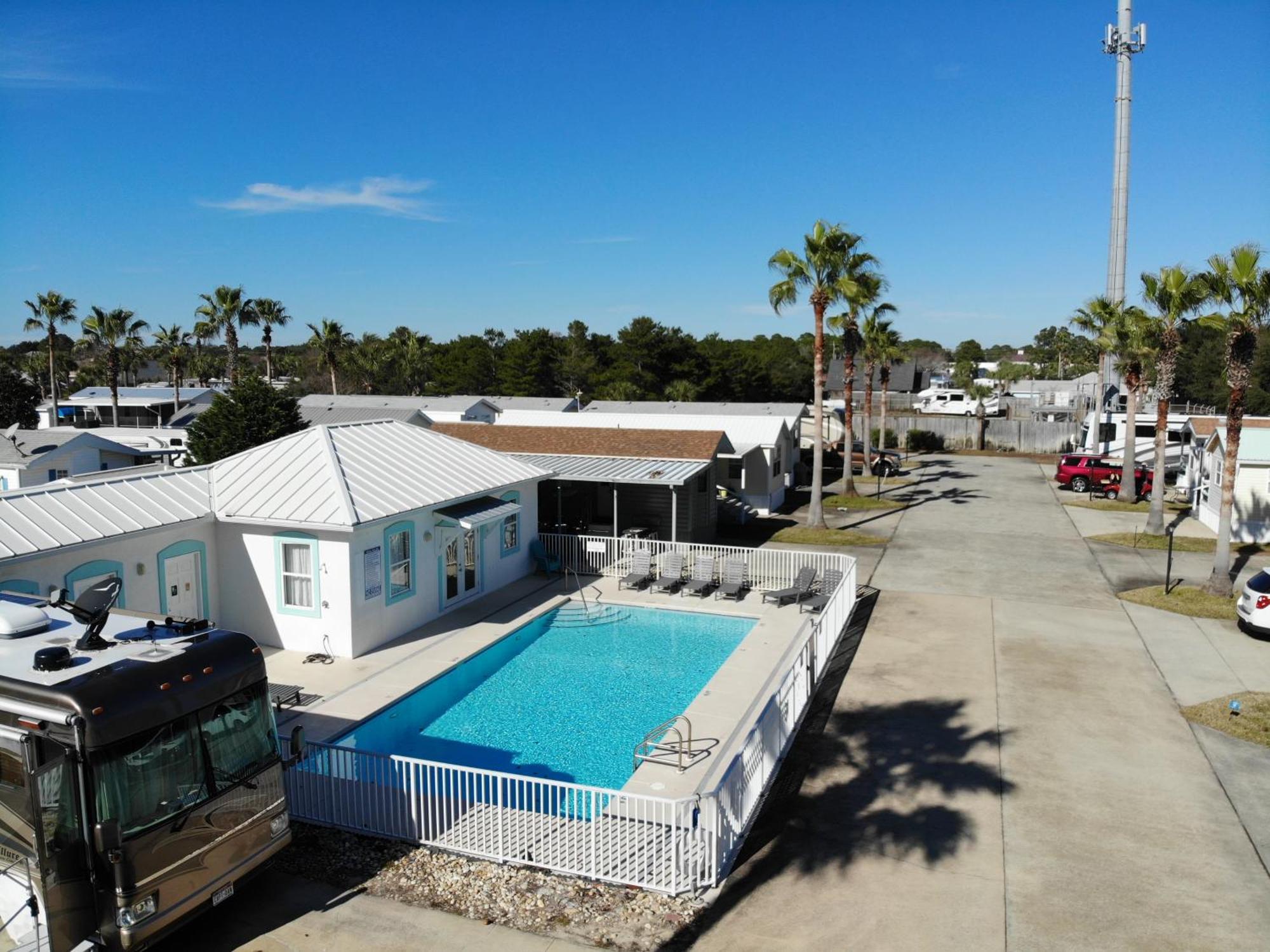 Family Friendly Beach Home Located In Beautiful Miramar Beach, Fl Destin Eksteriør billede